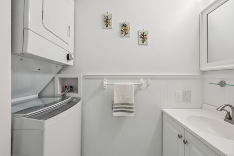 Tiny photo for 20 Andover Court #20, Brookfield, CT 06804 (MLS # 24135308)