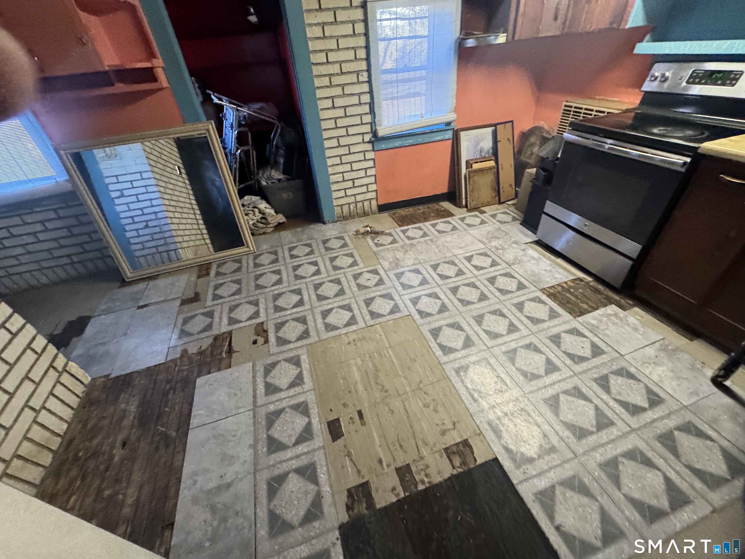 36 Sandy Hollow Drive