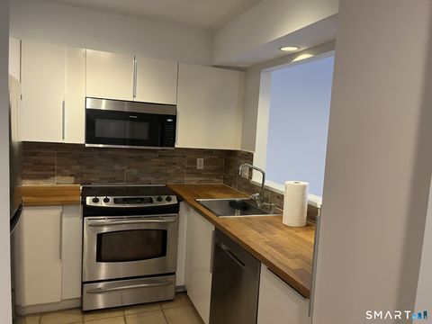 Tiny photo for 9 River Road #411, Greenwich, CT 06807 (MLS # 24144403)