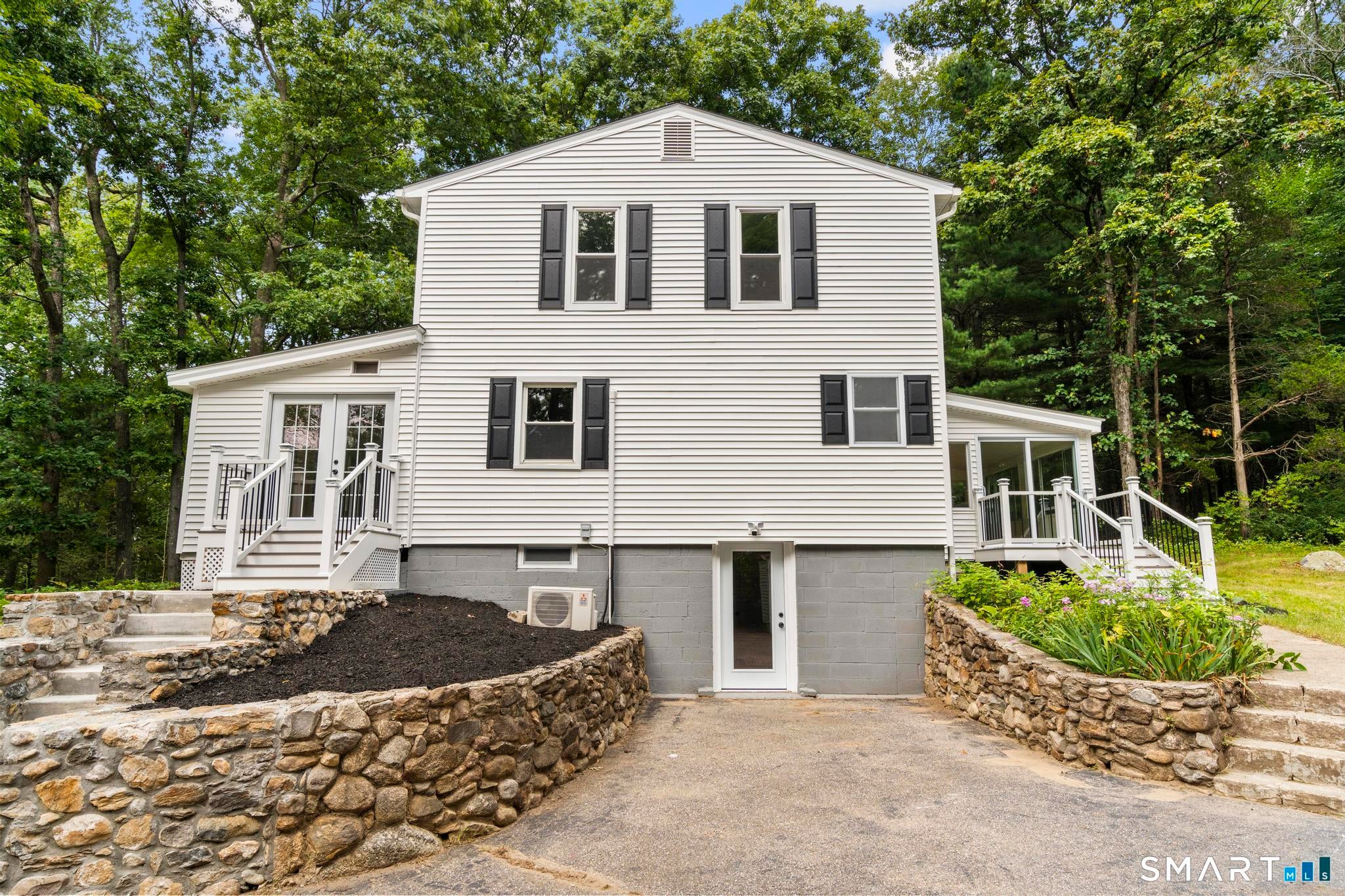 31 Jackson Drive