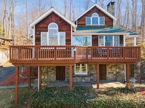 84 Mountain Road Ridgefield CT 06877