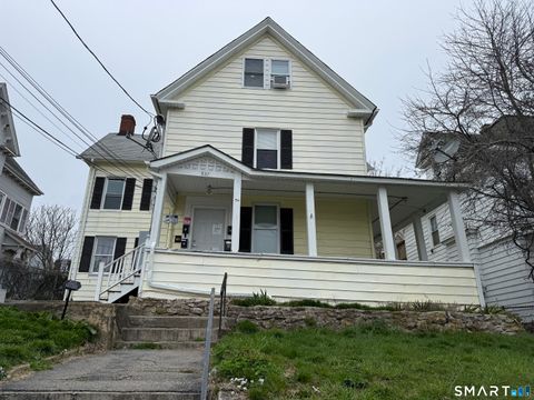 Photo of 837 Bank Street #3, New London, CT 06320 (MLS # 24166784)