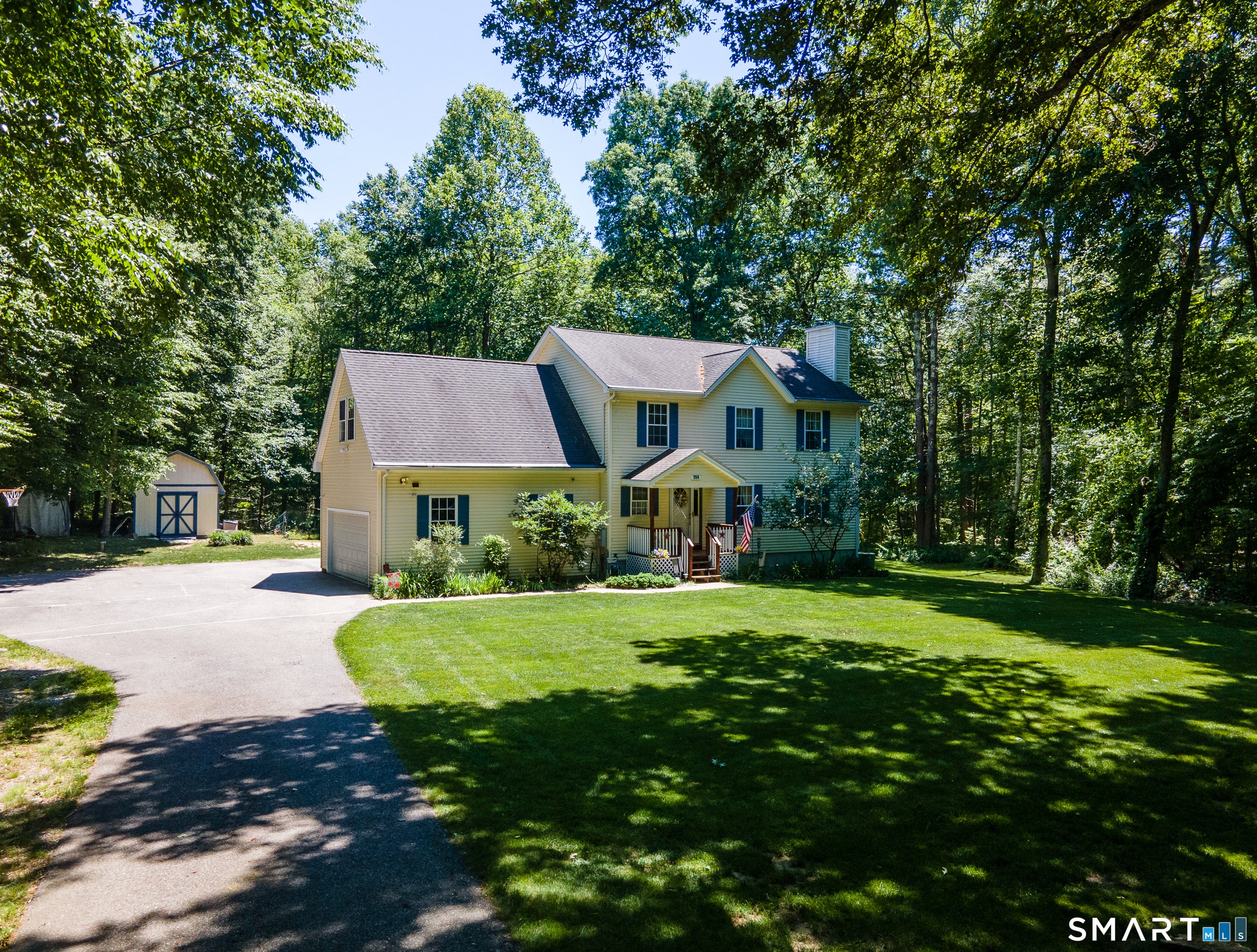 264 North Wawecus Hill Road