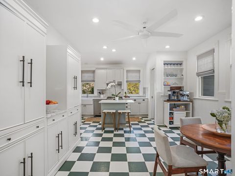 Tiny photo for 6 Park Lane, Darien, CT 06820 (MLS # 24167492)