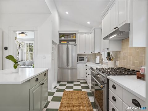 Tiny photo for 6 Park Lane, Darien, CT 06820 (MLS # 24167492)