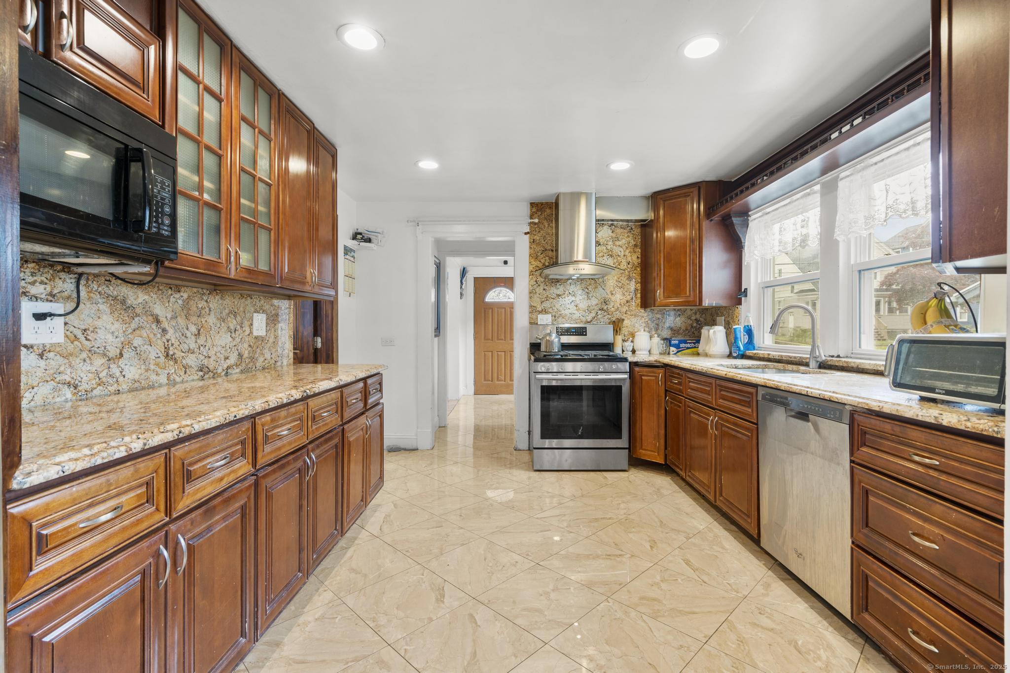 57 Lockhart Avenue, Waterbury, Connecticut image 22