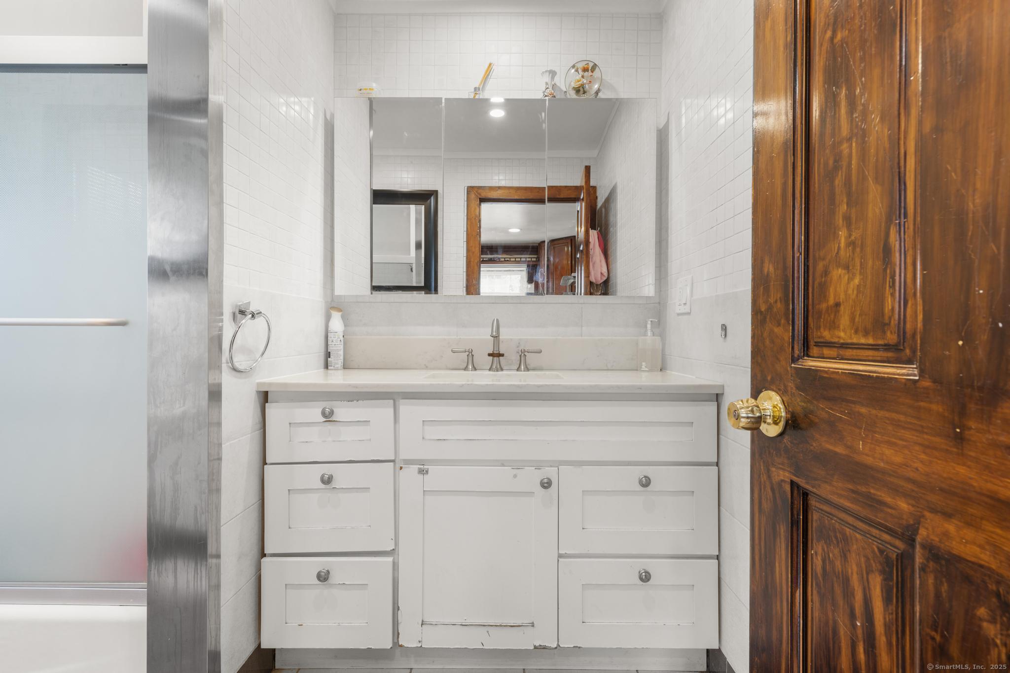 57 Lockhart Avenue, Waterbury, Connecticut image 31