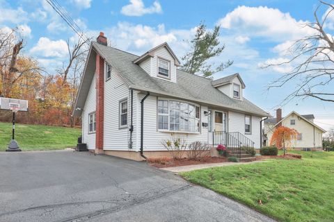 Tiny photo for 6 Holly Lane, Wallingford, CT 06492 (MLS # 24138145)
