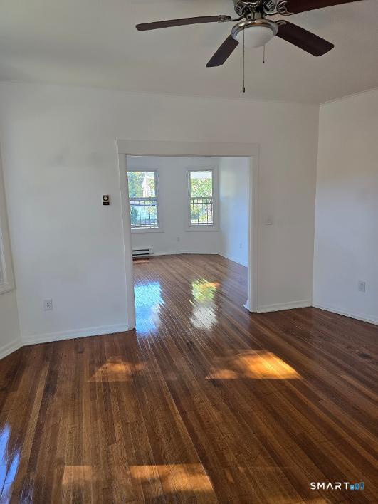 36 Columbia Boulevard 2RT