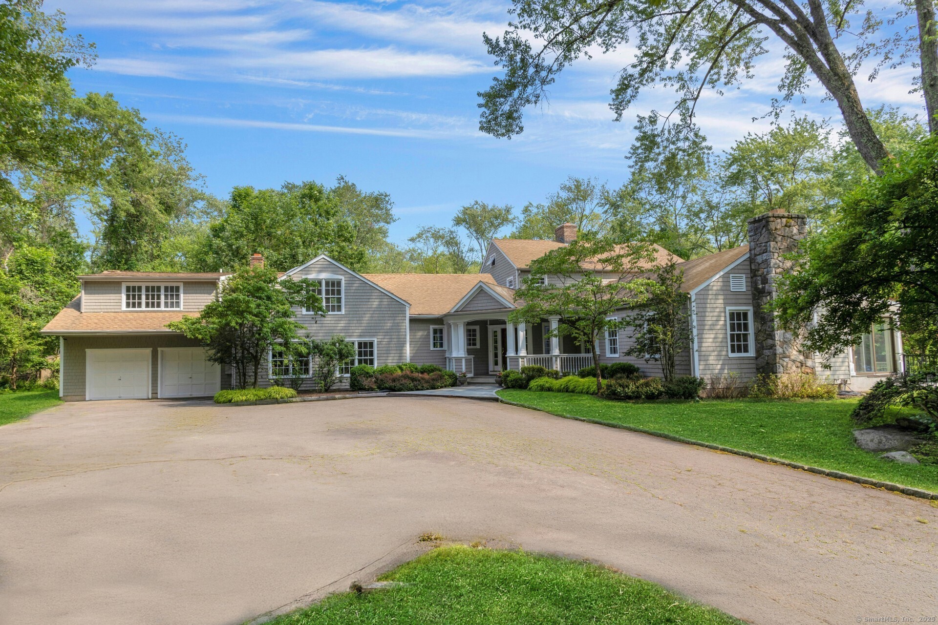 4 The Fenway, Westport, Connecticut - 6 Bedrooms  
4.5 Bathrooms  
14 Rooms - 