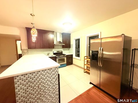 Photo of 7 Elm Street #3 FL, New Haven, CT 06510 (MLS # 24146732)