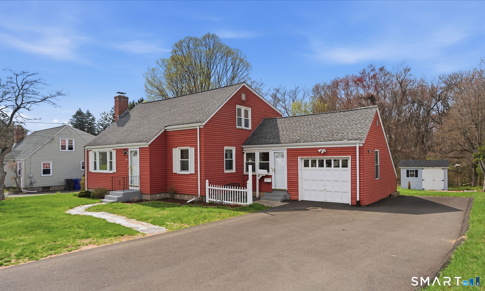 737 Forbes Street