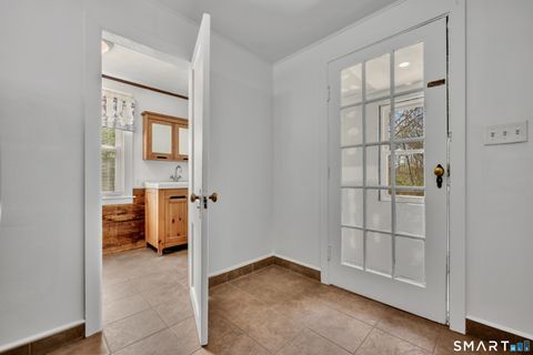 Tiny photo for 385 Main Street, Durham, CT 06422 (MLS # 24170156)