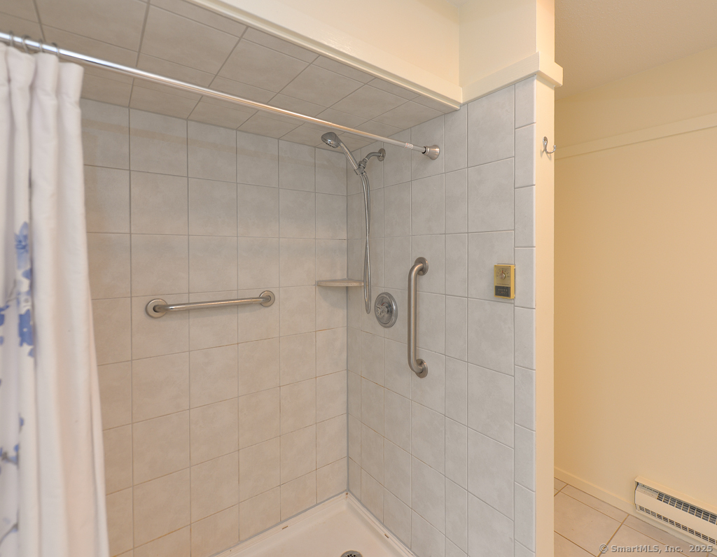 8 Heritage Village #D, Southbury, Connecticut image 11