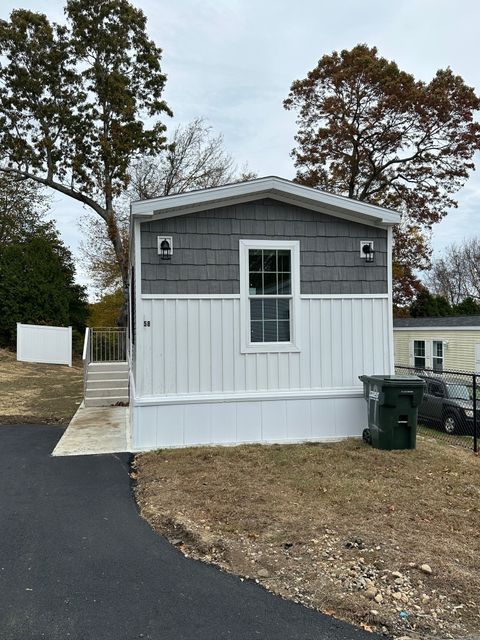 Photo of 435 High Street #58, Groton, CT 06355 (MLS # 24138207)