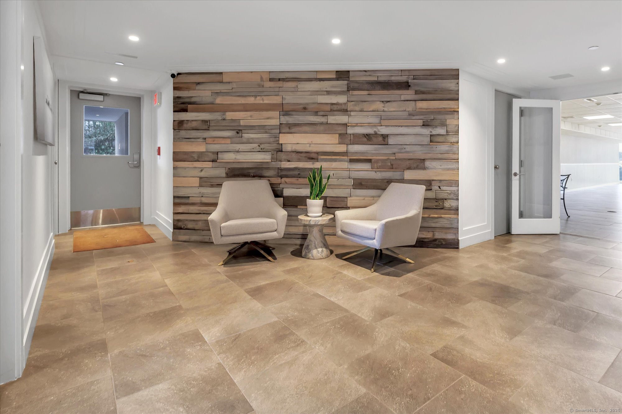26 Cove Avenue #APT 2D, Norwalk, Connecticut image 33