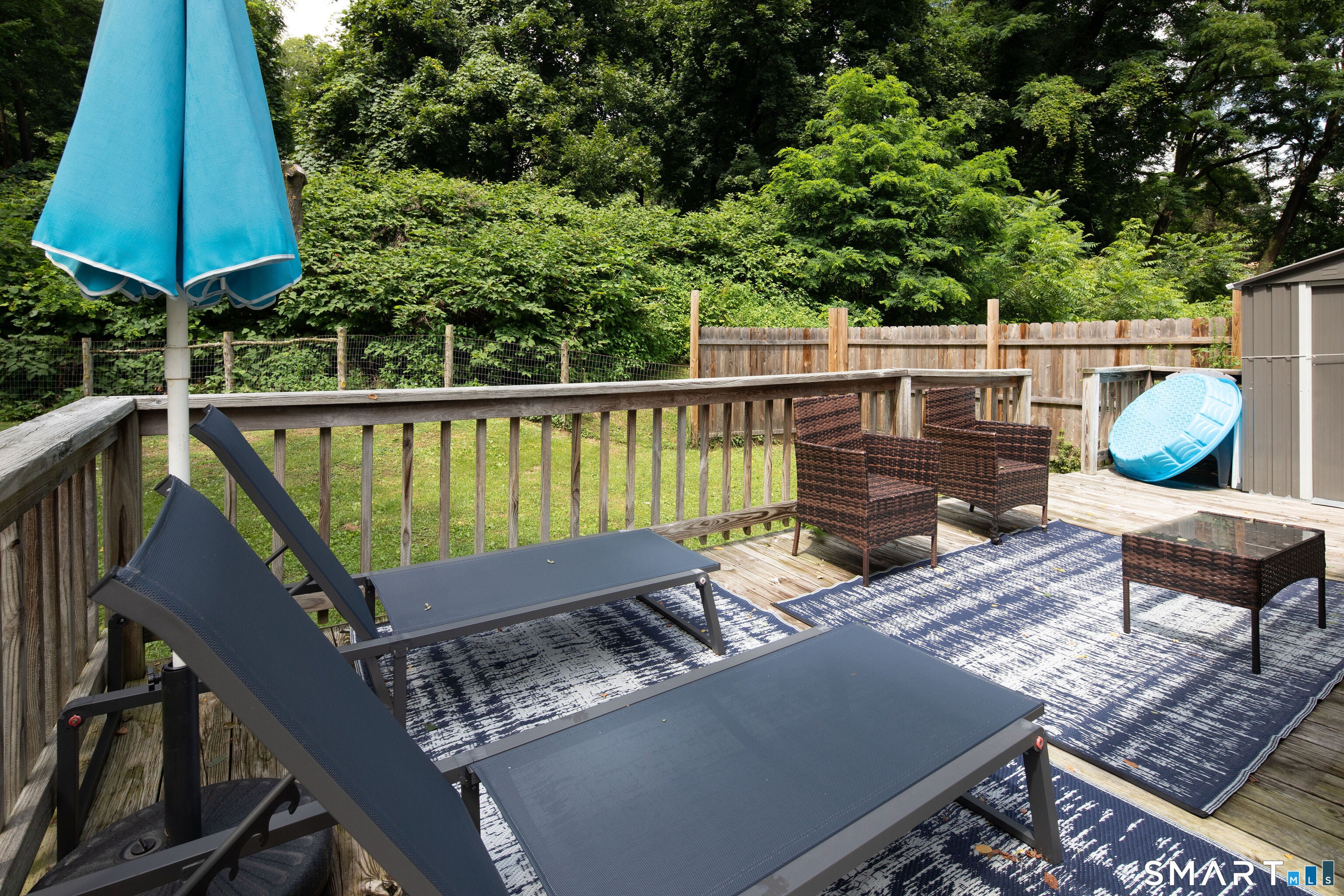 15 Locust Hill Road
