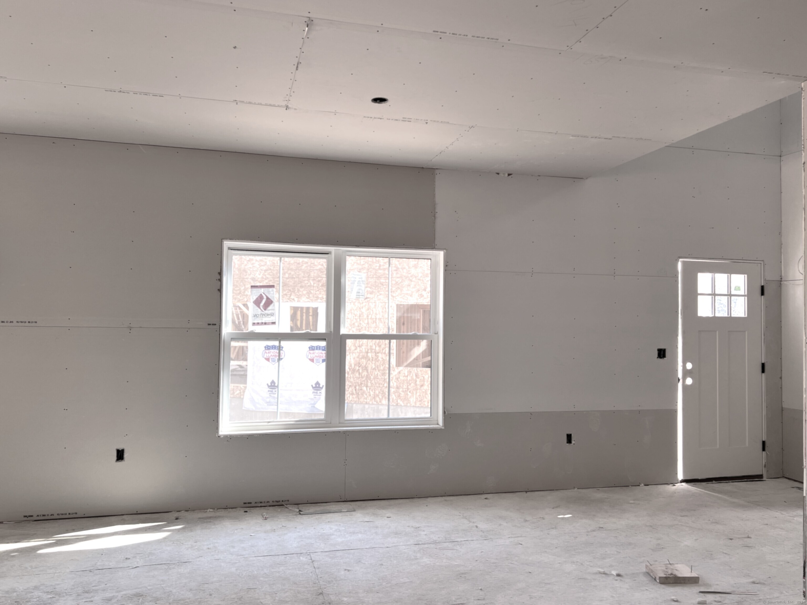 24 Village Circle 24