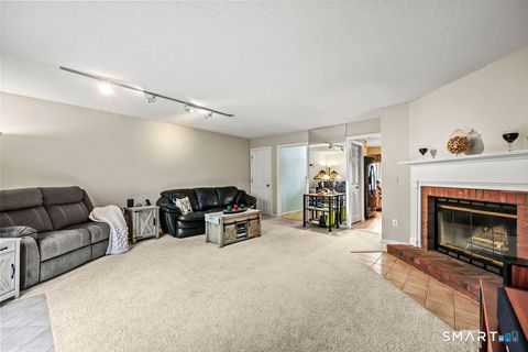 Tiny photo for 414 Georgetown Drive #414, Glastonbury, CT 06033 (MLS # 24163291)