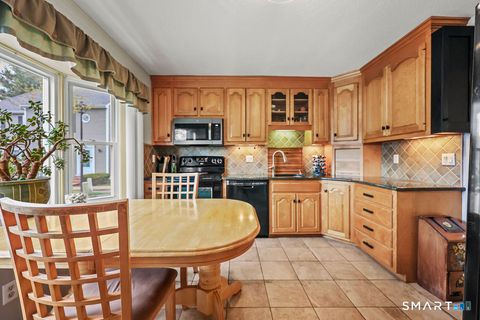 Tiny photo for 414 Georgetown Drive #414, Glastonbury, CT 06033 (MLS # 24163291)