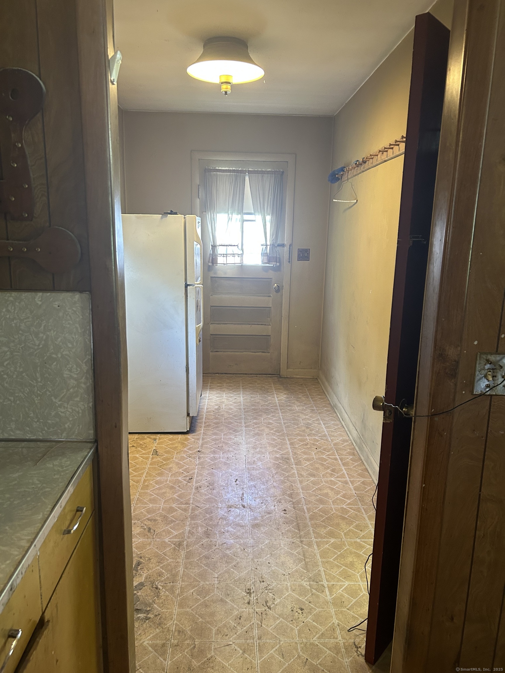 184 Frisbie Street, Middletown, Connecticut image 4