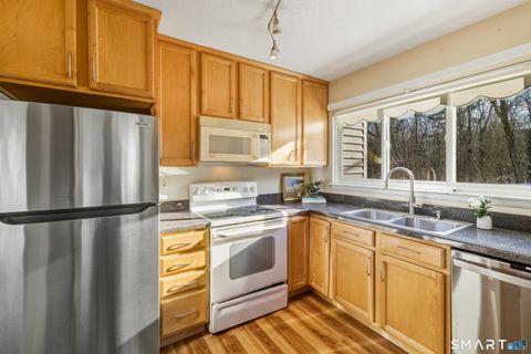 Tiny photo for 38 Hilltop Drive #38, Simsbury, CT 06089 (MLS # 24150850)