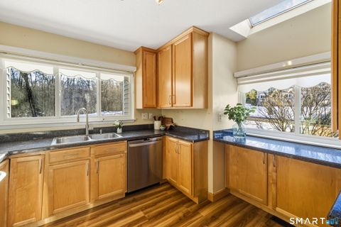 Tiny photo for 38 Hilltop Drive #38, Simsbury, CT 06089 (MLS # 24150850)