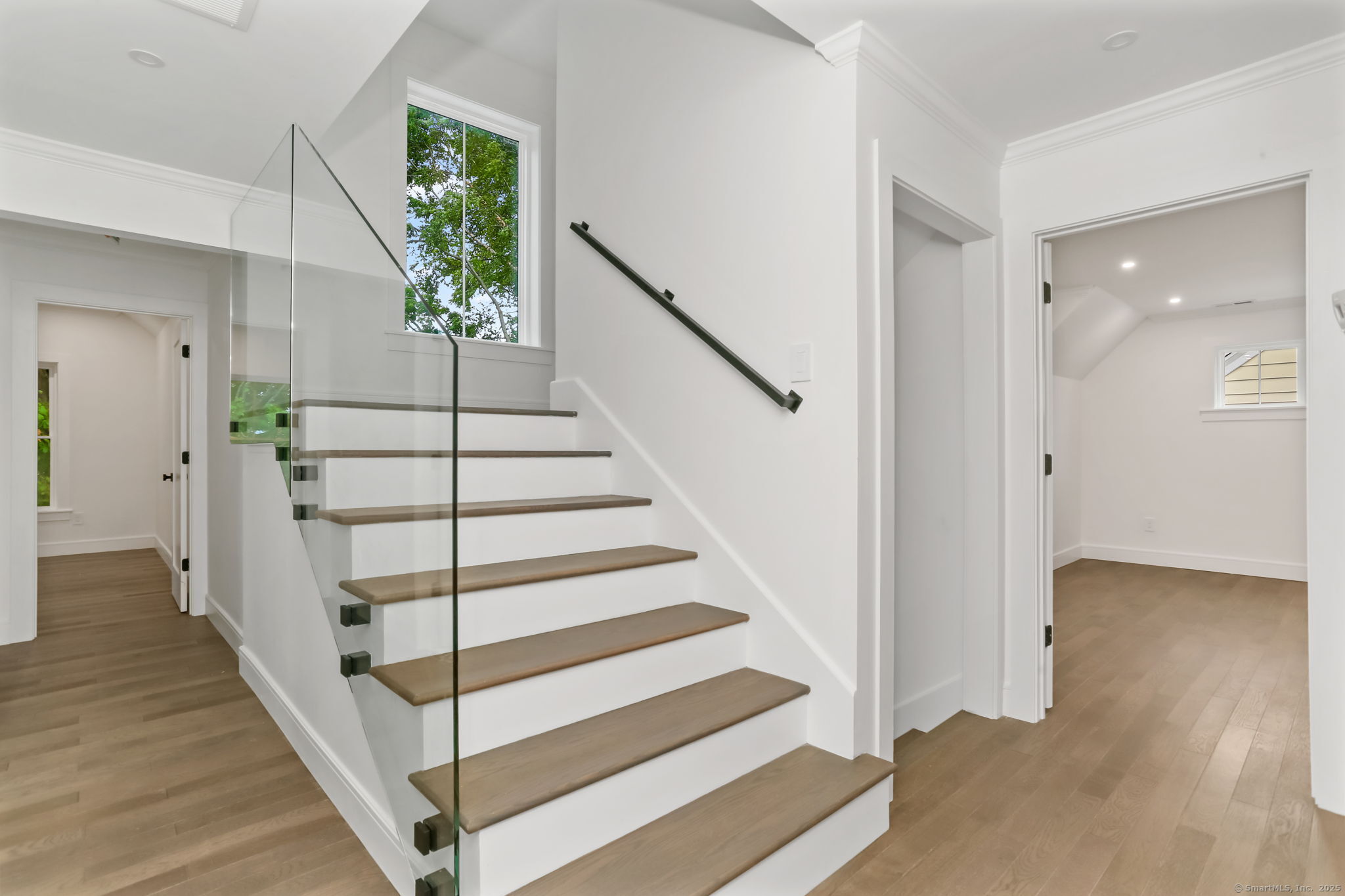 251 Soundview Avenue