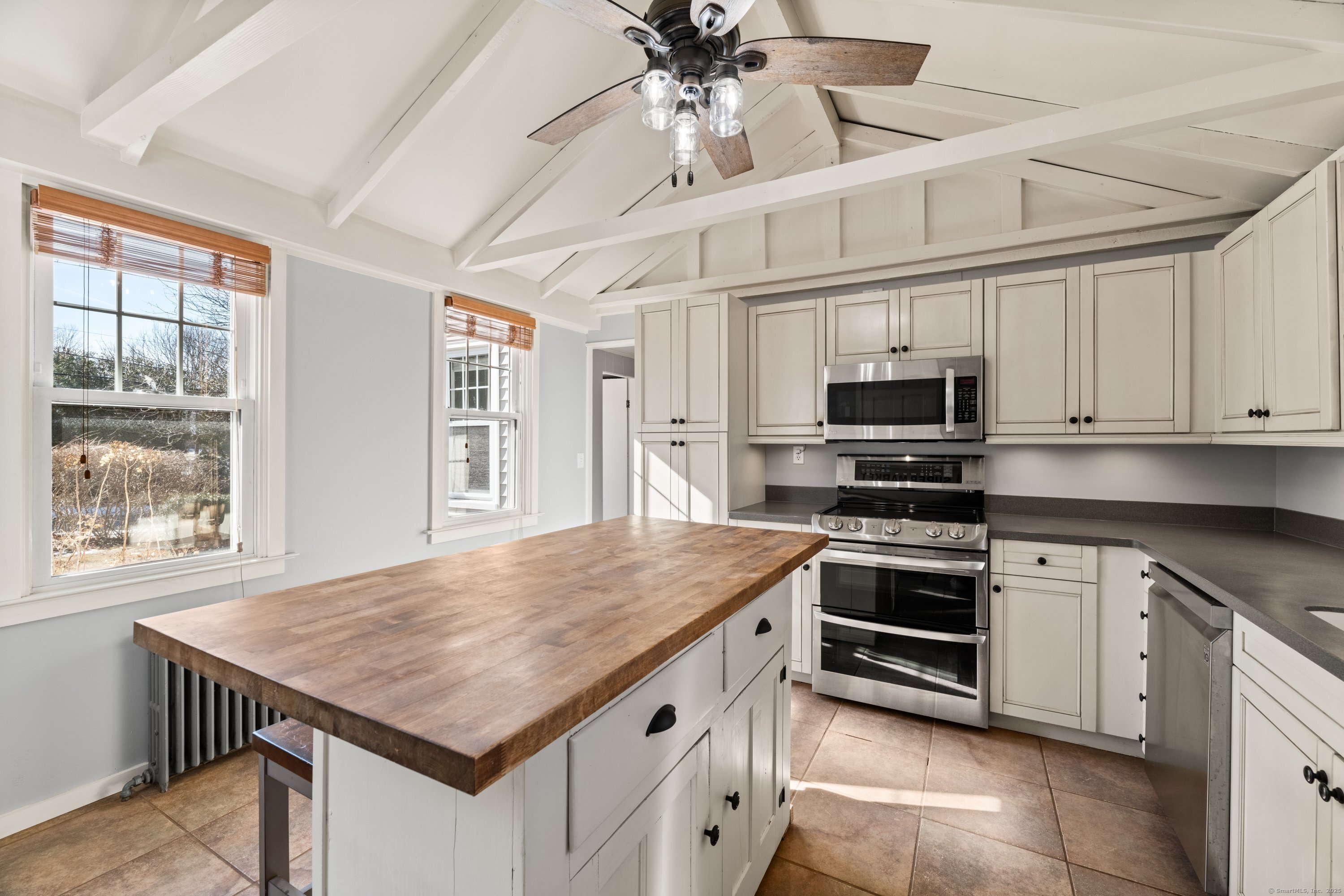 33 Coe Avenue, Meriden, Connecticut image 9