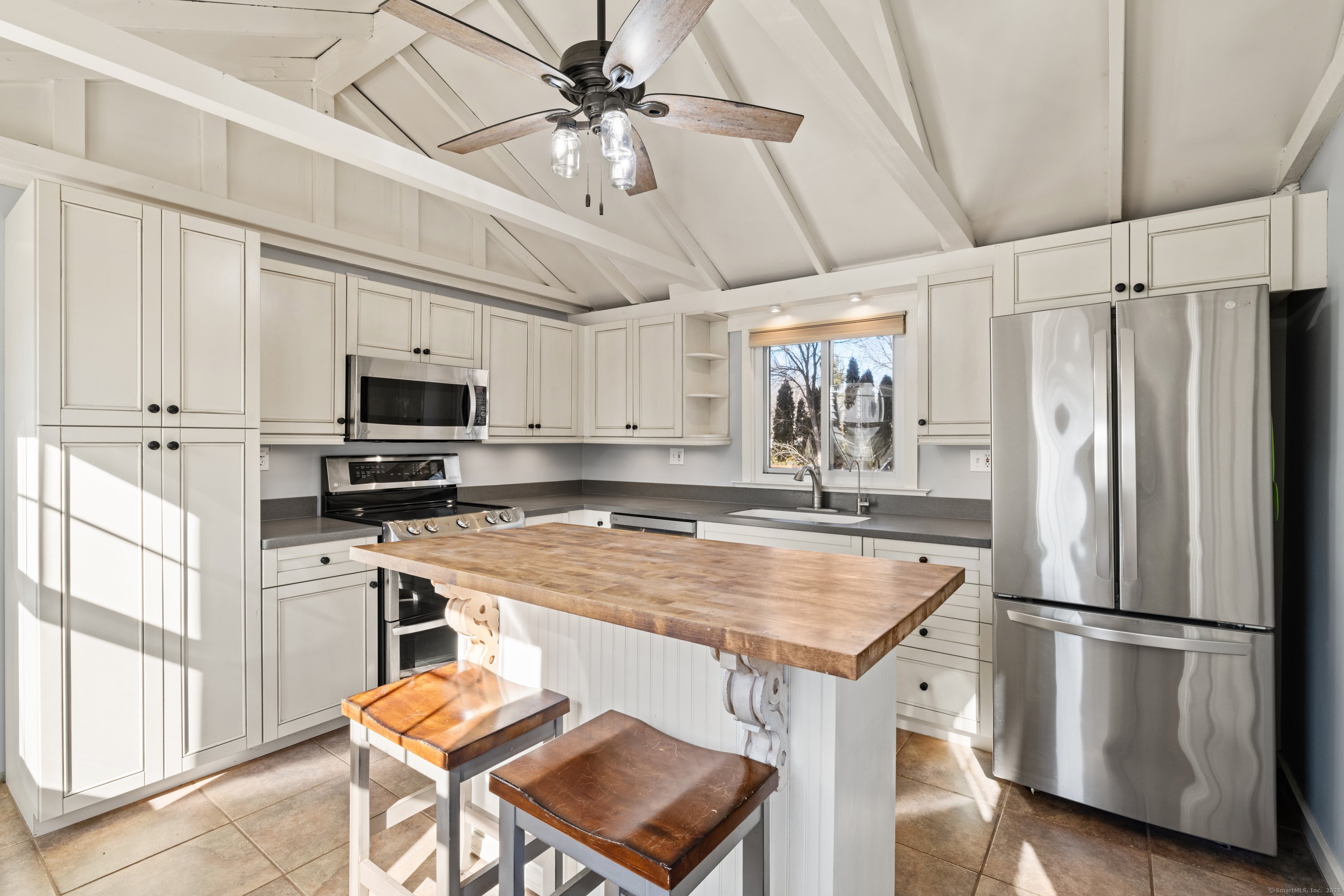 33 Coe Avenue, Meriden, Connecticut image 7