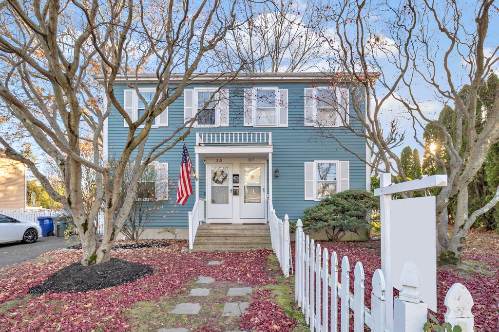 Photo of 317 Brewster Street, Bridgeport, CT 06605 (MLS # 24142409)