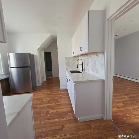 Tiny photo for 124 Geddes Terrace #Right, Waterbury, CT 06708 (MLS # 24167324)