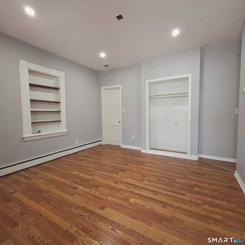 Tiny photo for 124 Geddes Terrace #Right, Waterbury, CT 06708 (MLS # 24167324)