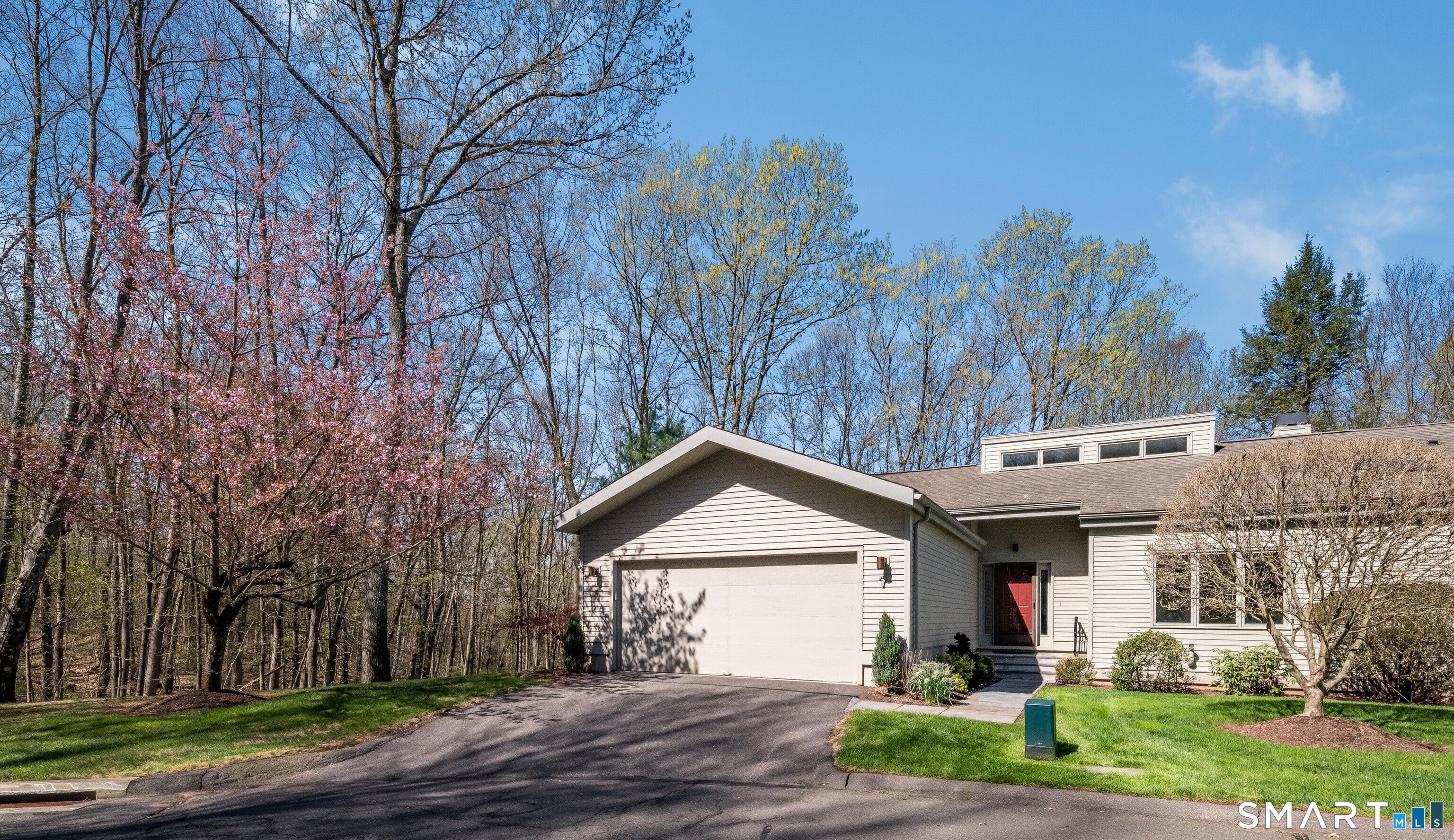 7 Shirecrest