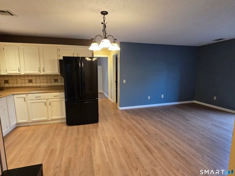 Tiny photo for 54 N Mountain Road #302, New Britain, CT 06053 (MLS # 24207164)