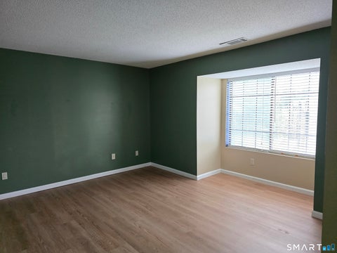 Tiny photo for 54 N Mountain Road #302, New Britain, CT 06053 (MLS # 24207164)