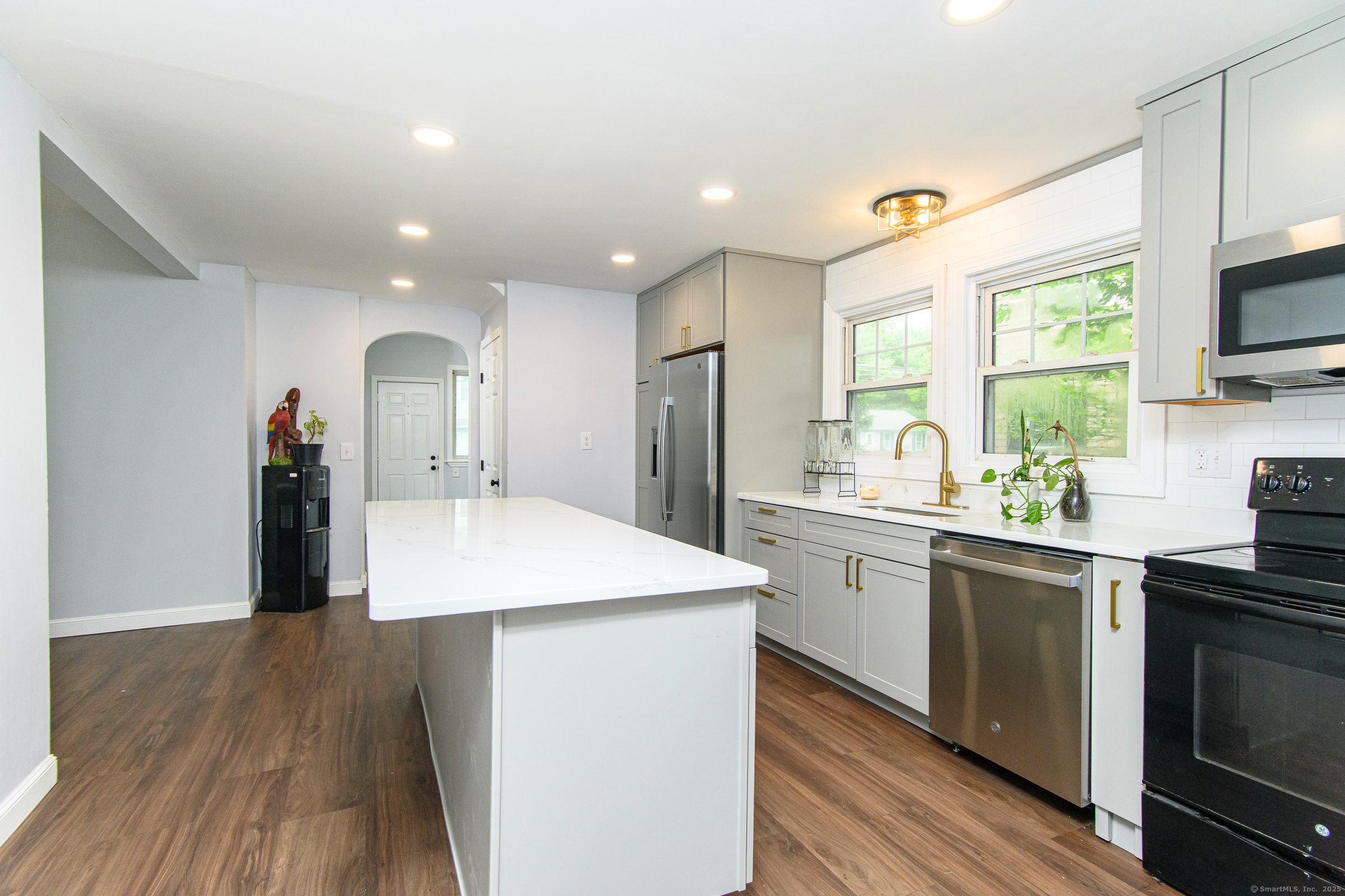 Killingly, Connecticut 06241, United States, 3 Bedrooms Bedrooms, ,2 BathroomsBathrooms,Residential,Active,149135