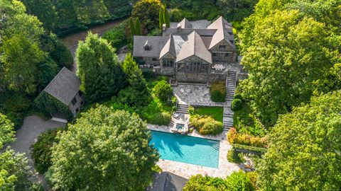 56 Charcoal Hill Road Westport CT 06880