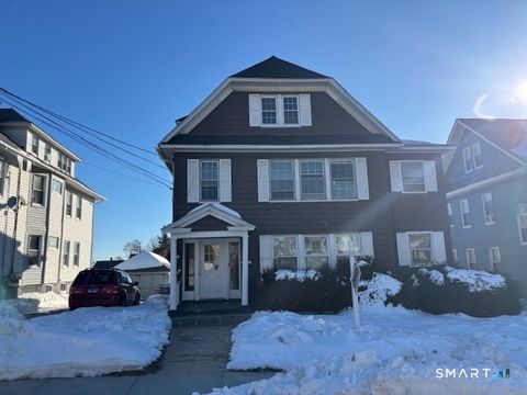 Photo of 292 Ridgefield Avenue #2, Bridgeport, CT 06610 (MLS # 24153051)