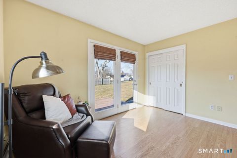 Tiny photo for 121 Grandview Street, Manchester, CT 06040 (MLS # 24147557)