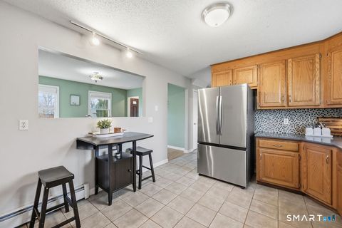 Tiny photo for 121 Grandview Street, Manchester, CT 06040 (MLS # 24147557)