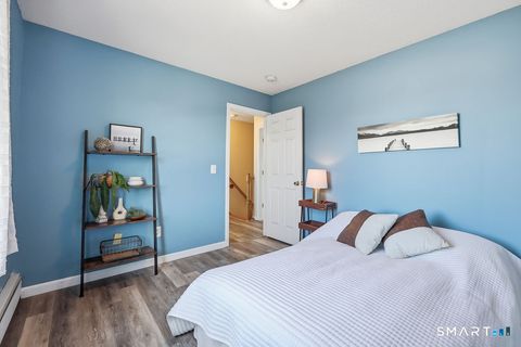 Tiny photo for 121 Grandview Street, Manchester, CT 06040 (MLS # 24147557)