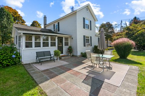 A home in New Hartford