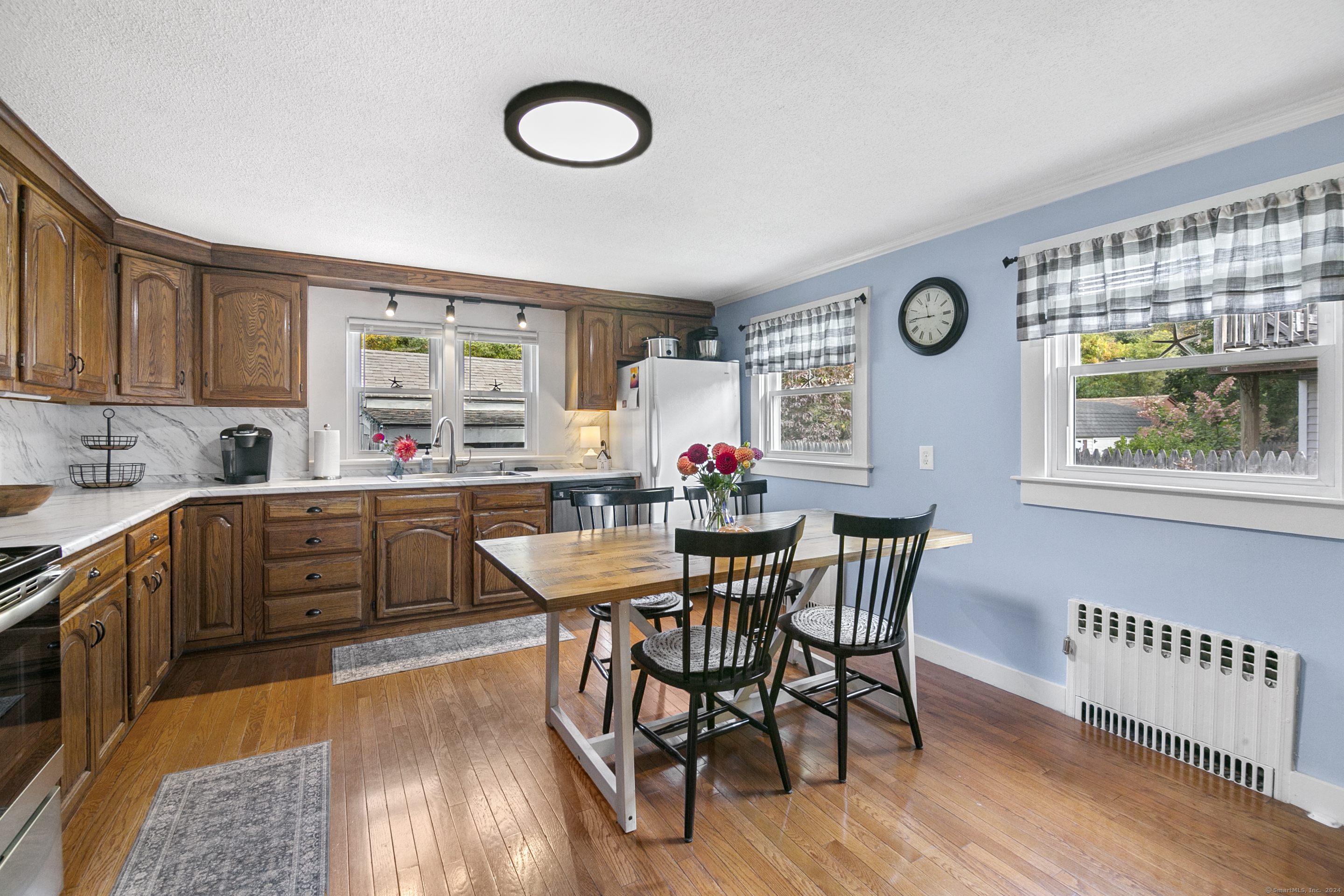 66 Cottage Street, New Hartford, Connecticut image 12