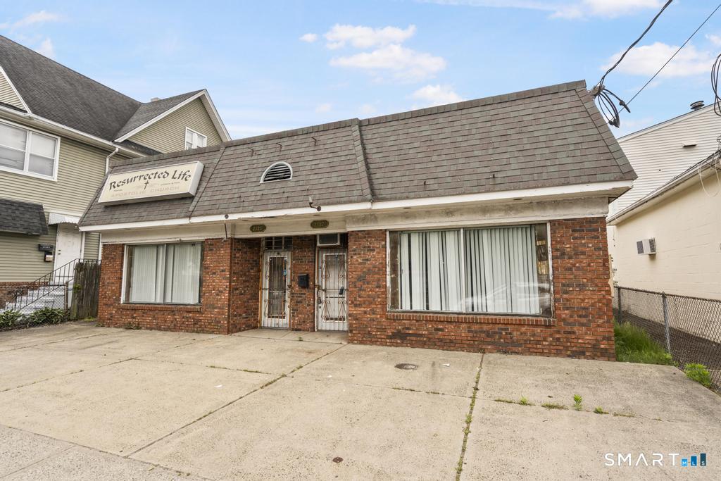 2325 East Main Street