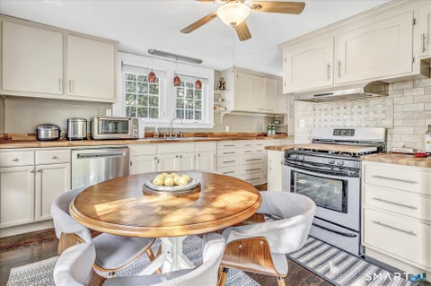 Tiny photo for 695 Forest Road, West Haven, CT 06516 (MLS # 24214362)