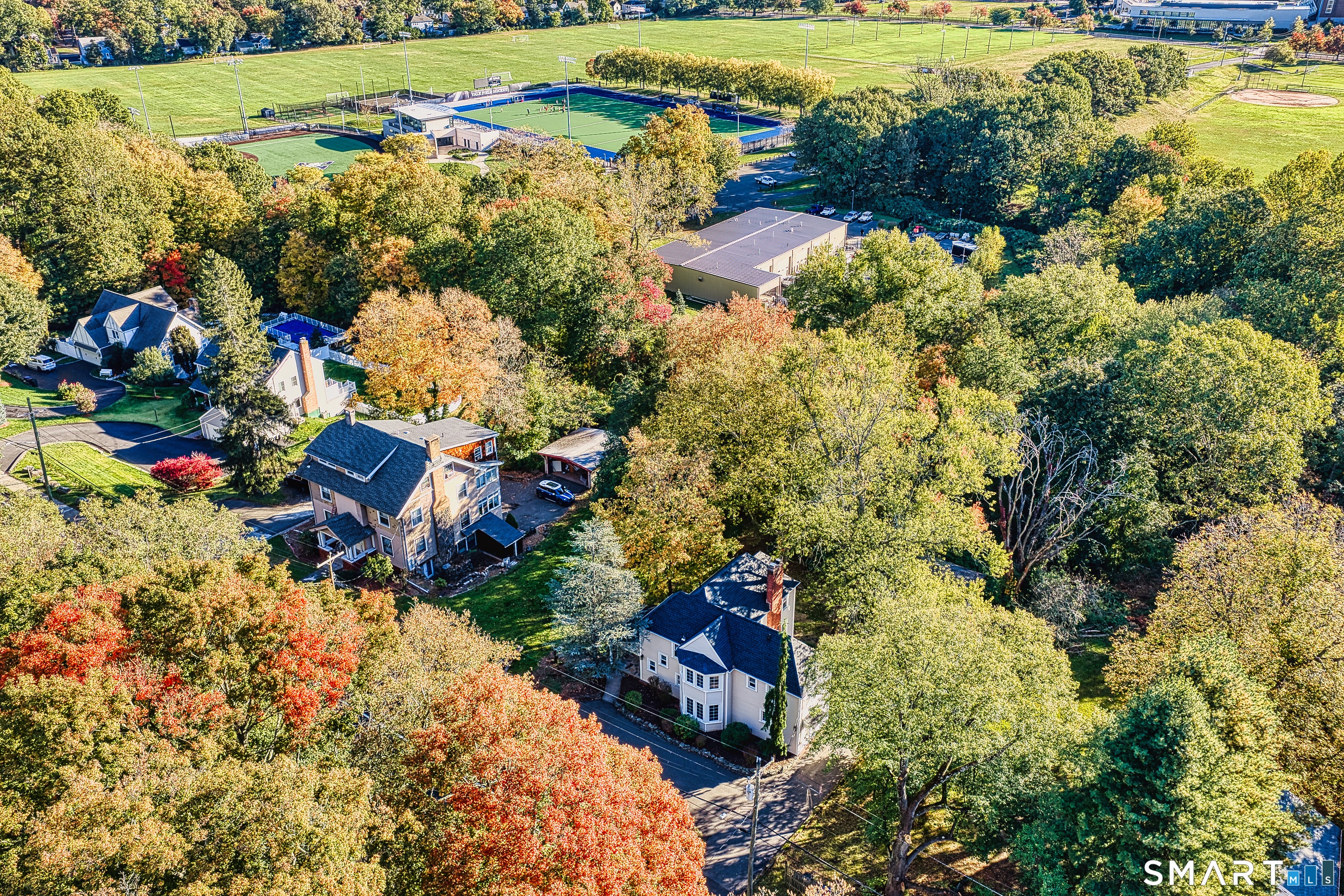 695 Forest Road