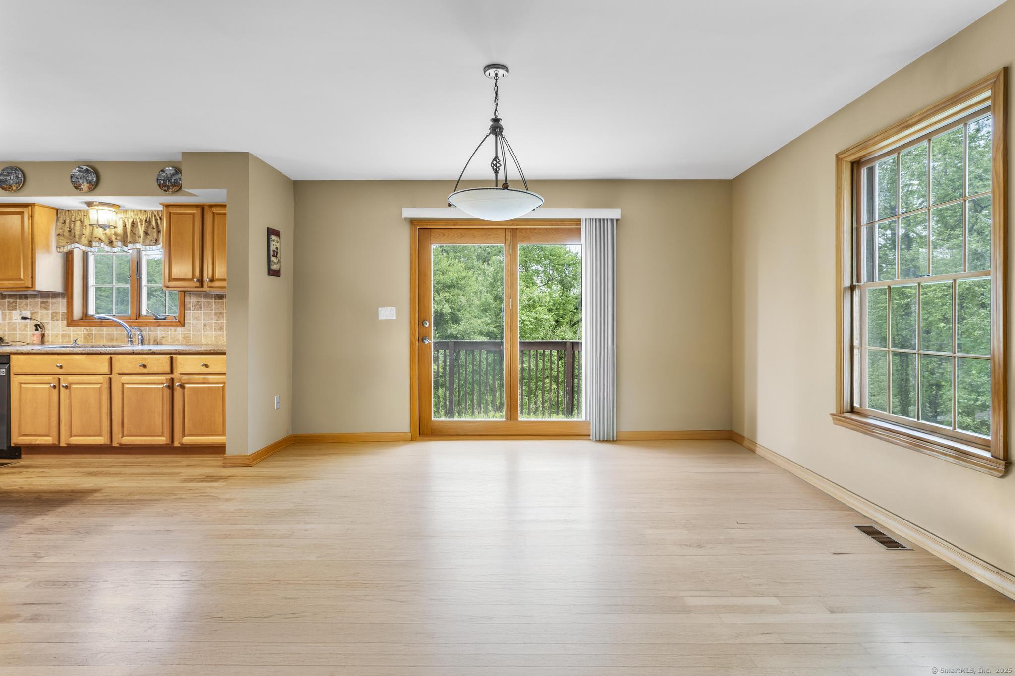 290 Amity Road, Bethany, Connecticut image 10