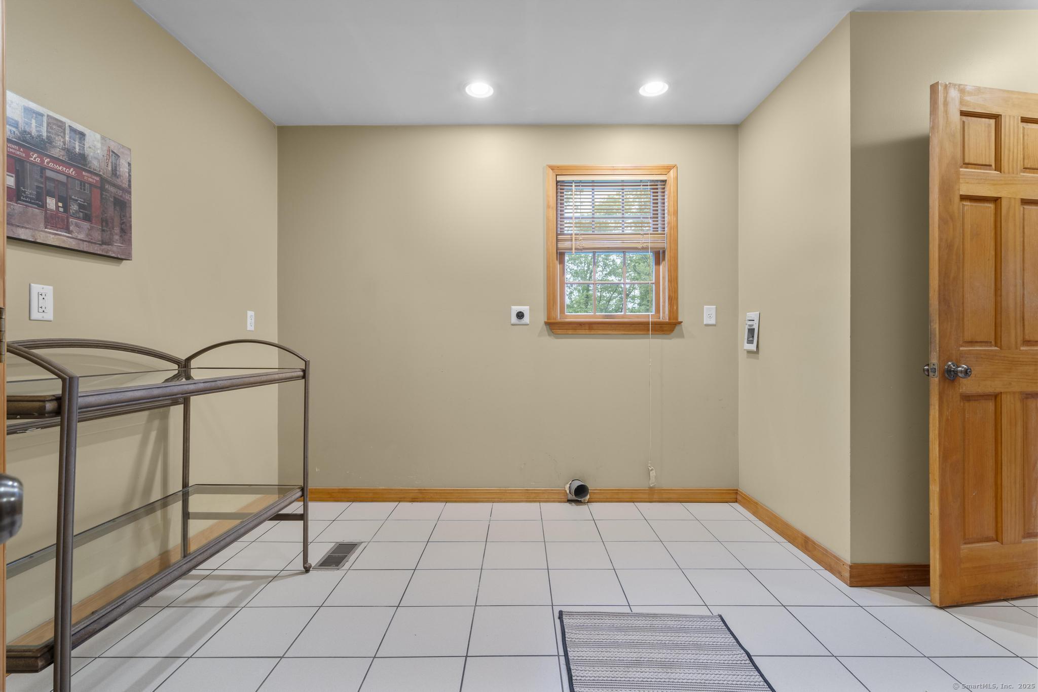 290 Amity Road, Bethany, Connecticut image 17