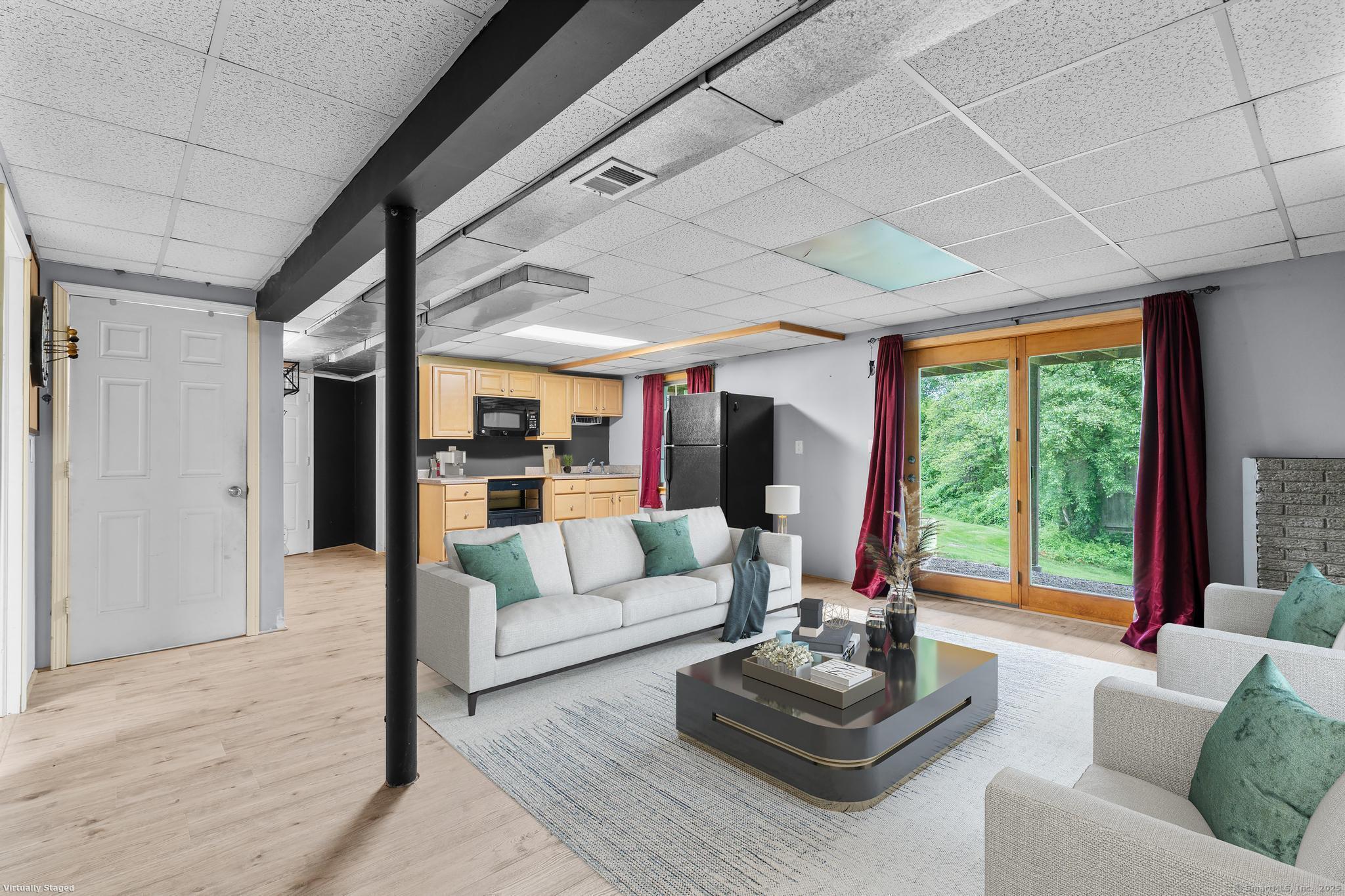 290 Amity Road, Bethany, Connecticut image 25
